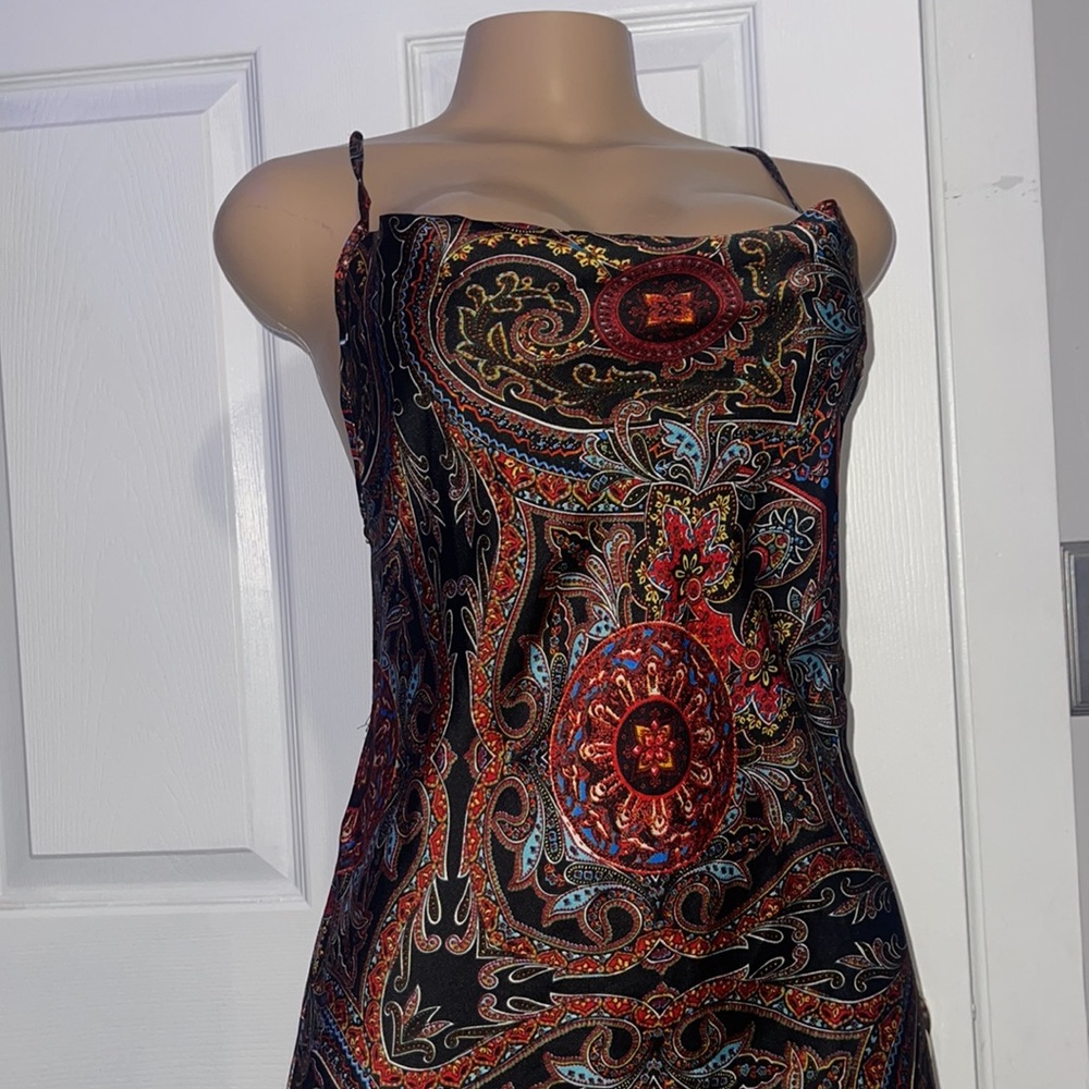 Dress - Picture 3 of 7
